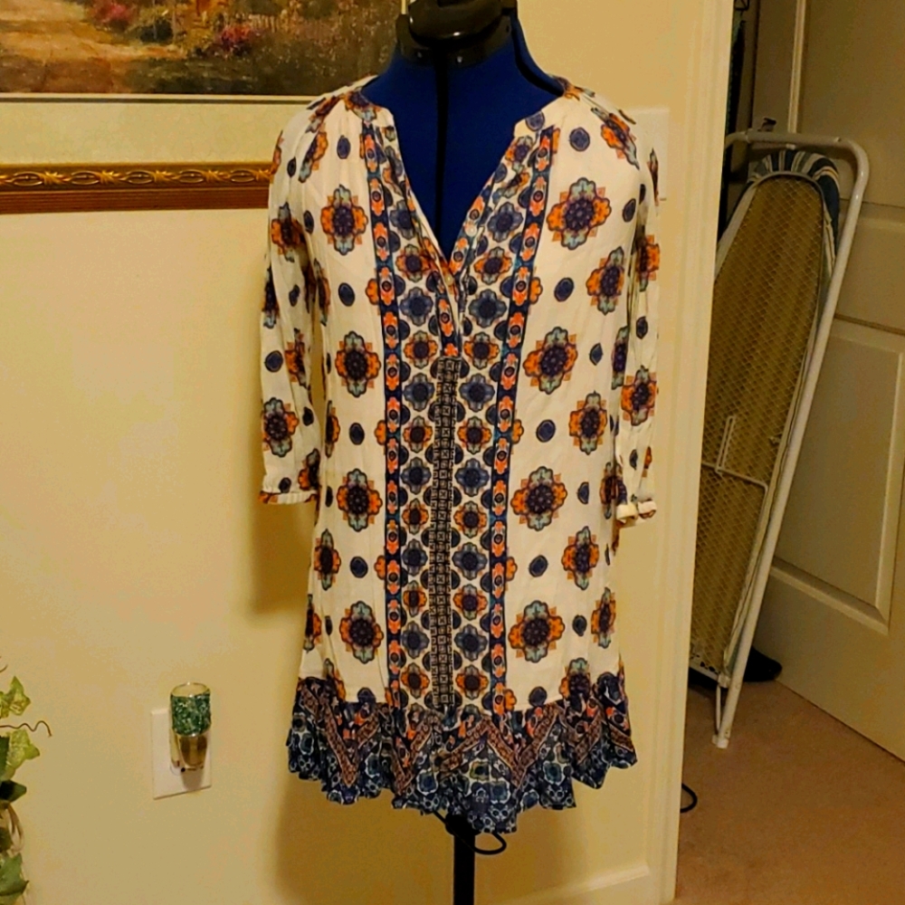 Cute spring dress - Picture 1 of 4